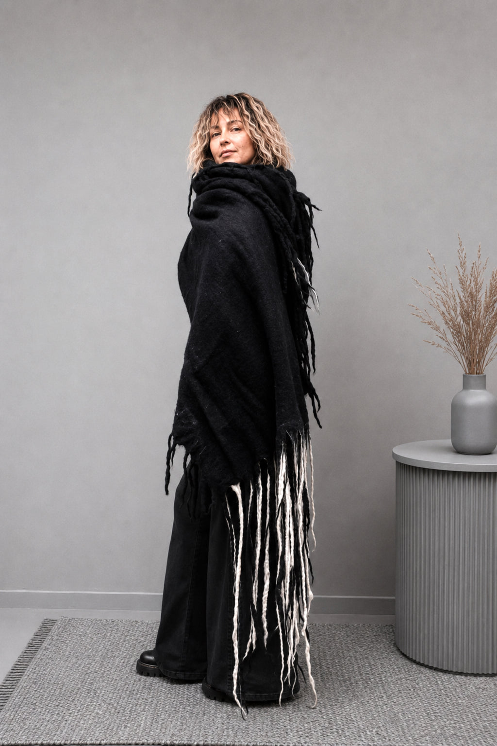 Black Oversized Blanket Scarf