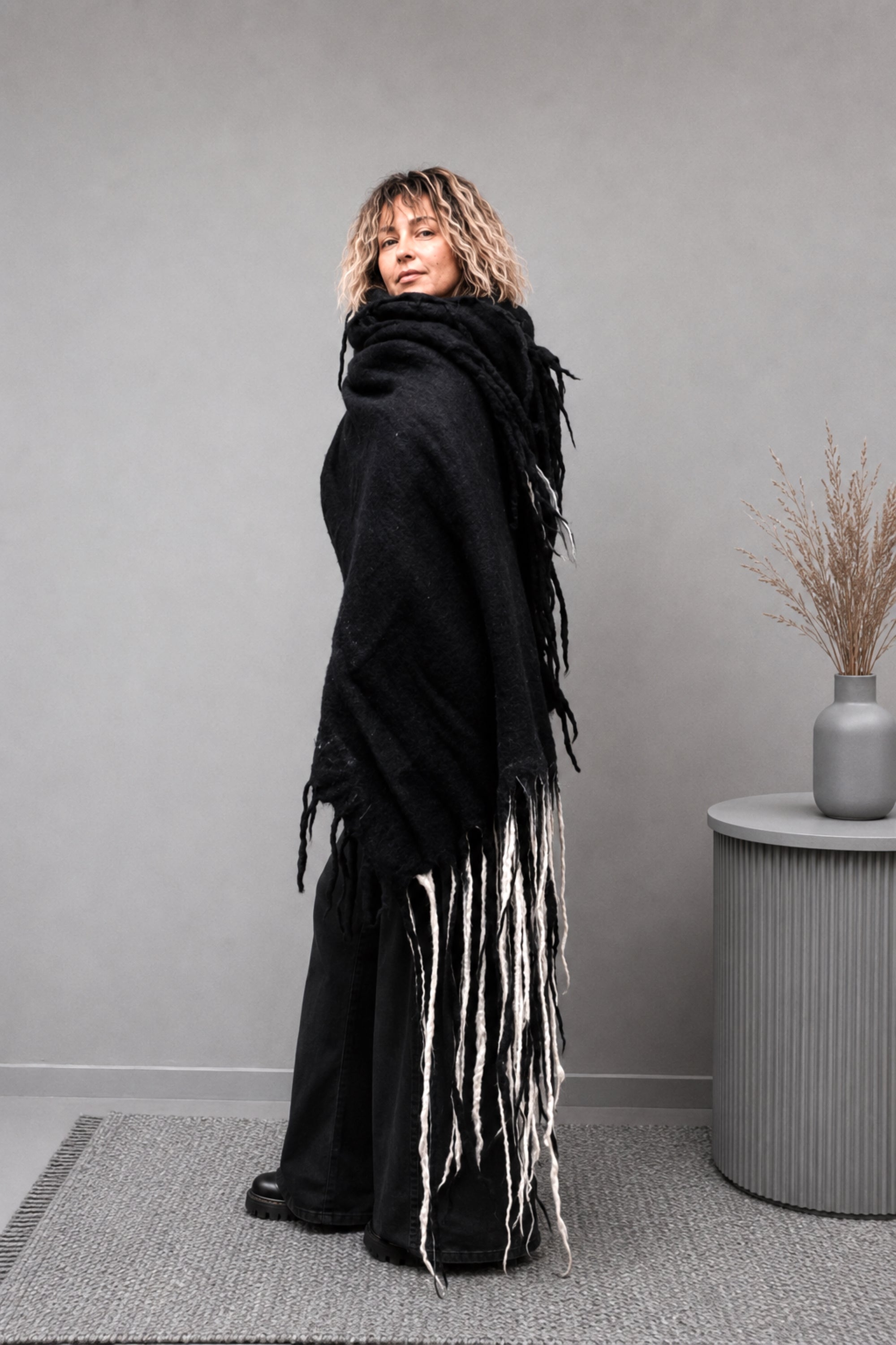 Black Oversized Blanket Scarf