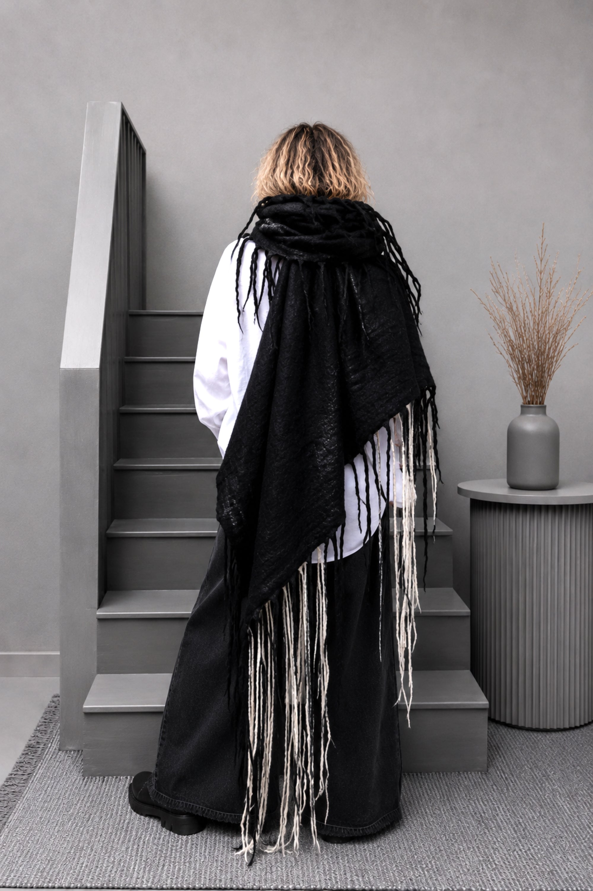 Black Oversized Blanket Scarf